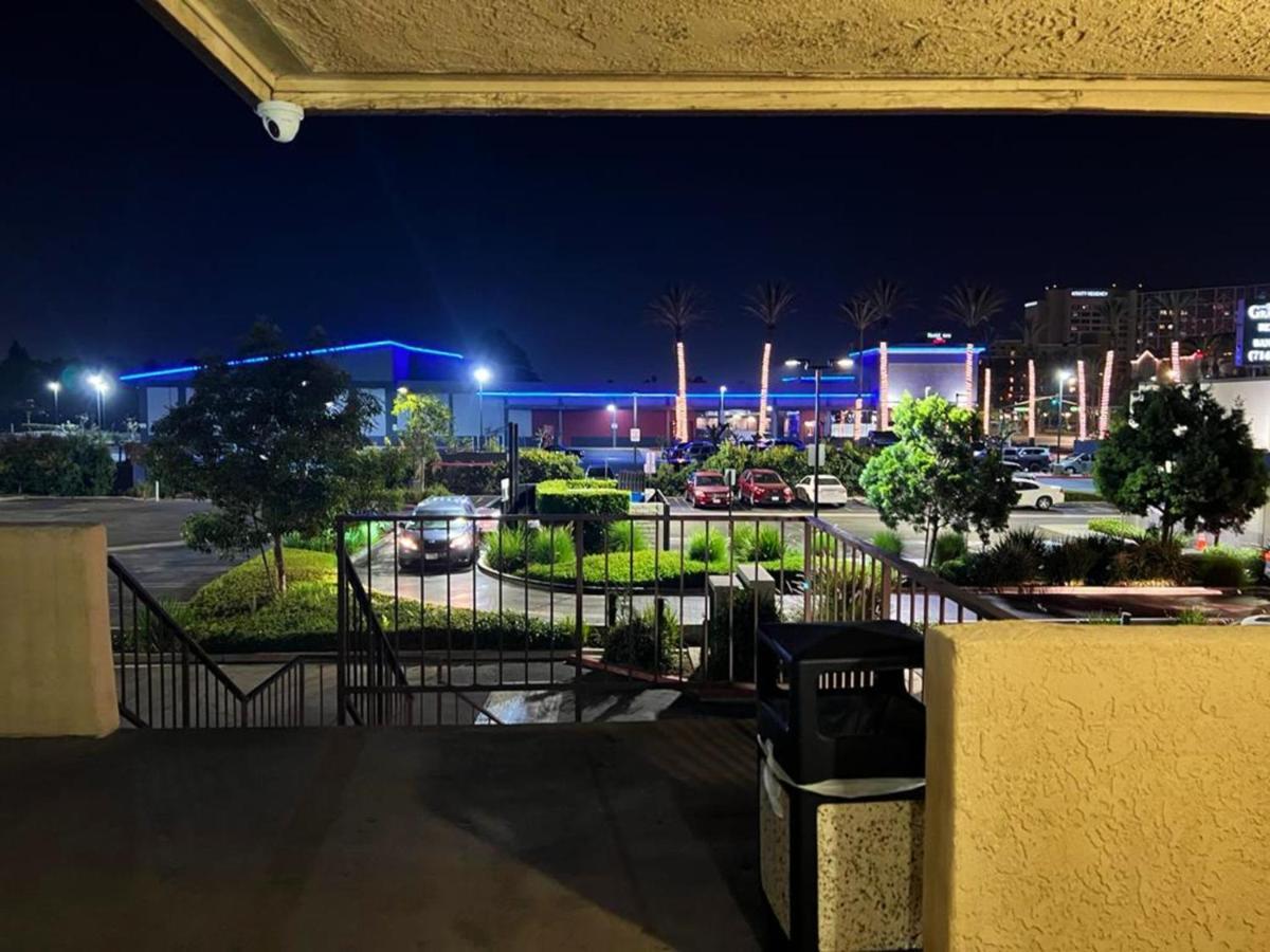 بيت شباب Bposhtels أنهايم المظهر الخارجي الصورة